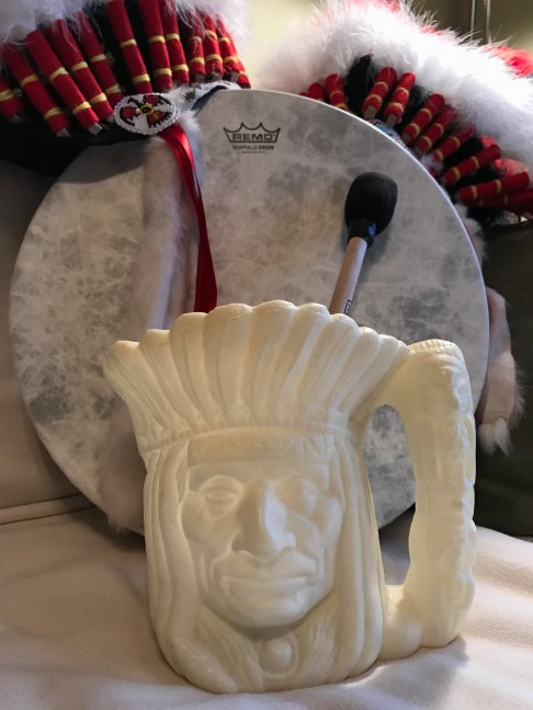 IL North Guides headdress and mug